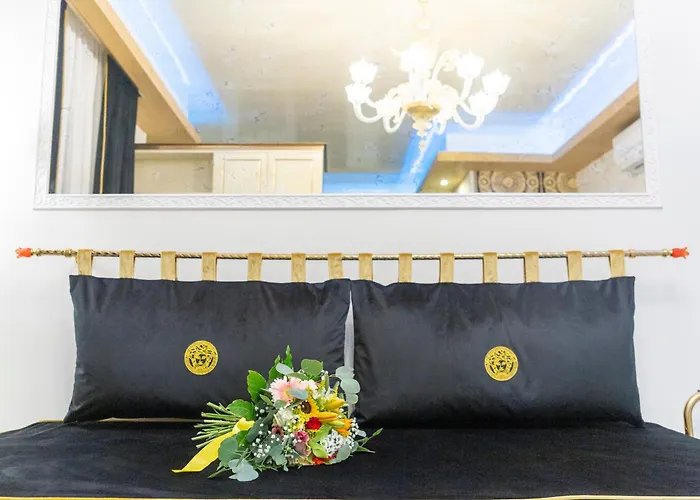 Leucosya Luxury Rooms